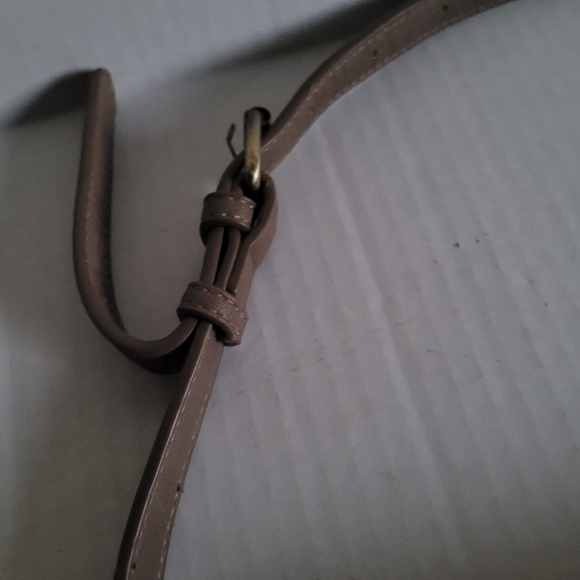 Sasha + Sofi Crossbody Handbag Satchel Adjustable Purse Brass Tan Shoulder Strap - Picture 12 of 14